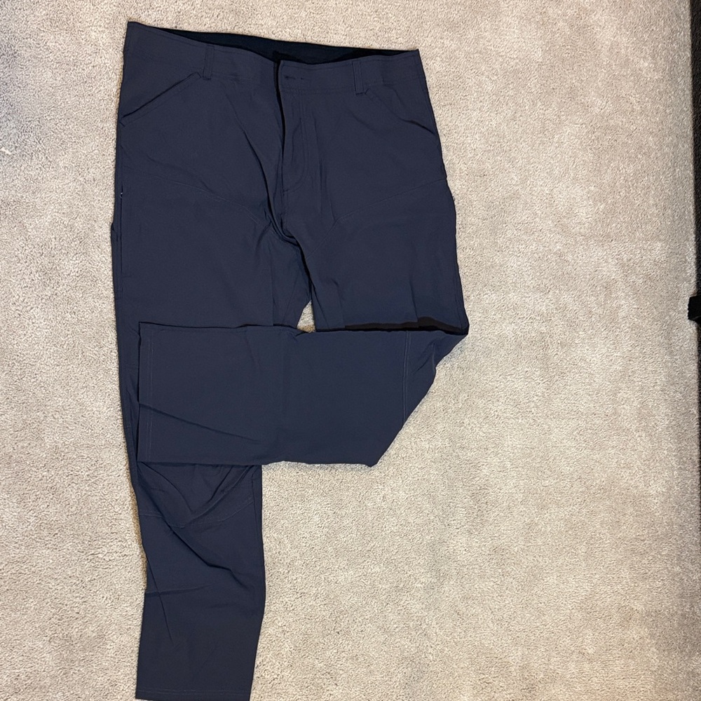 Kuhl Men's Dark Grey Chinos